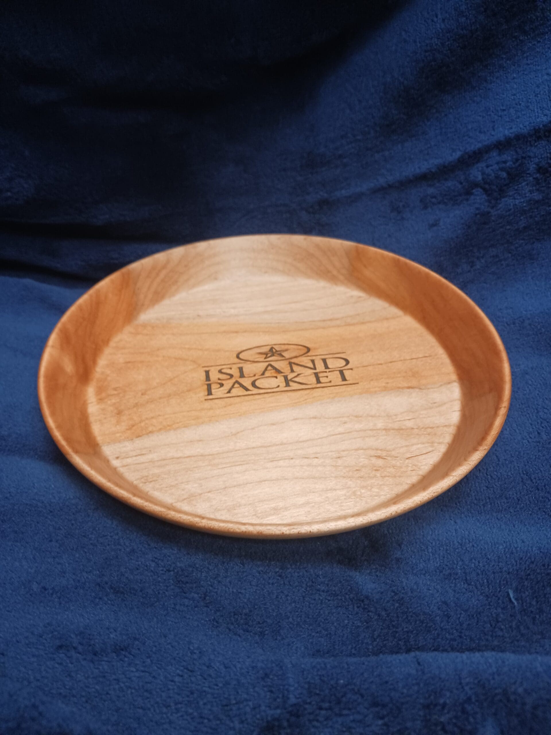Island Packet Plate | Island Packet Yachts