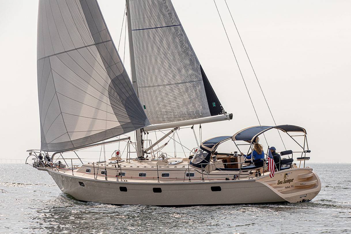 IP 439 | Island Packet Yachts